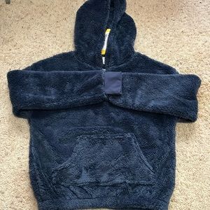 Fleece quarter zip pullover